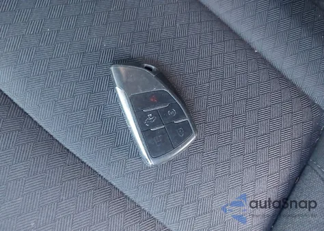 2023 Chevrolet Silverado 1500 4Wd Short Bed Rst from USA, damaged, VIN 2GCUDEED7P1119192